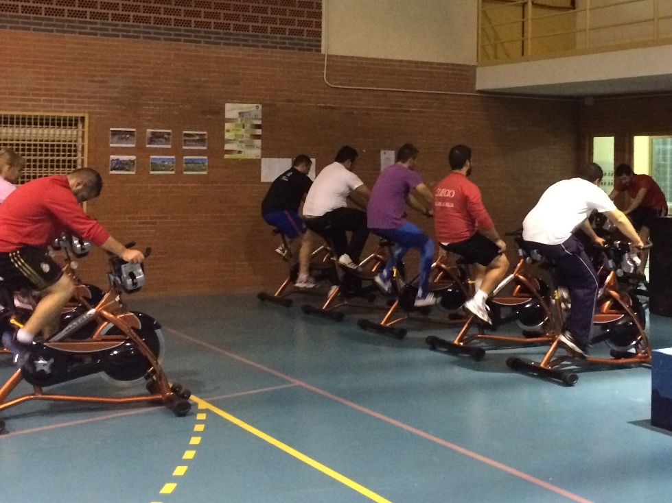 Actividad dirigida en el centro deportivo